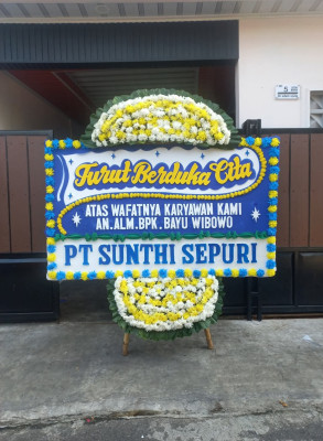 Papan Bunga Duka di Gerih