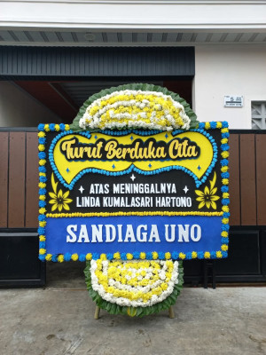 Papan Bunga Duka di Gerih